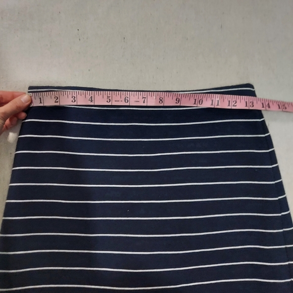 LOFT navy blue& white striped skirt crossover front textured elastic waist Sz XS - Picture 6 of 10